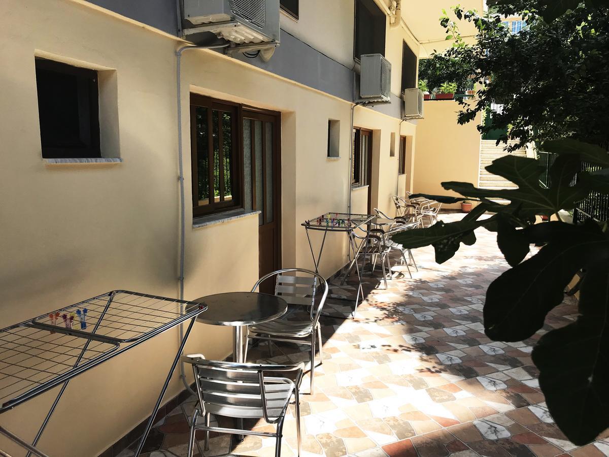 Flutura Apartments Vlorë Extérieur photo
